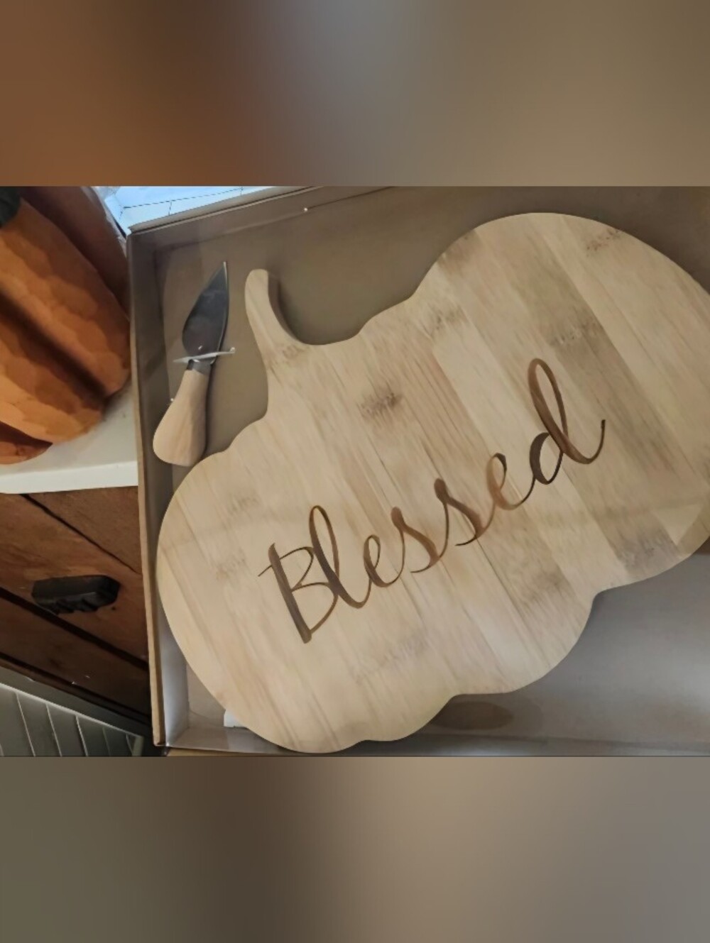 NEW BLESSED Pumpkin Shape Wood Cheese & Charcuterie Board w/wood handle knife.